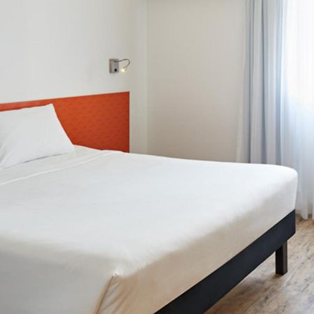 Ibis Styles Balneario Camboriu - 1 Quadra Do Mar Otel Dış mekan fotoğraf