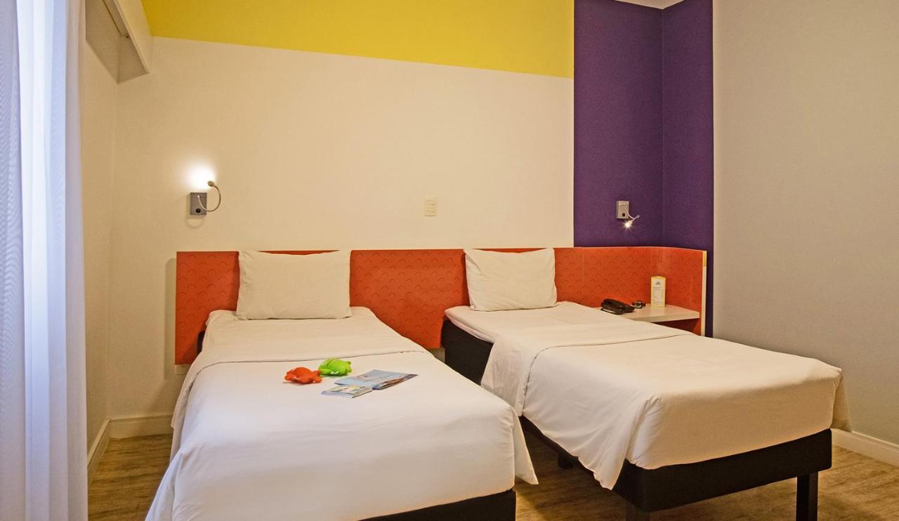 Ibis Styles Balneario Camboriu - 1 Quadra Do Mar Otel Dış mekan fotoğraf