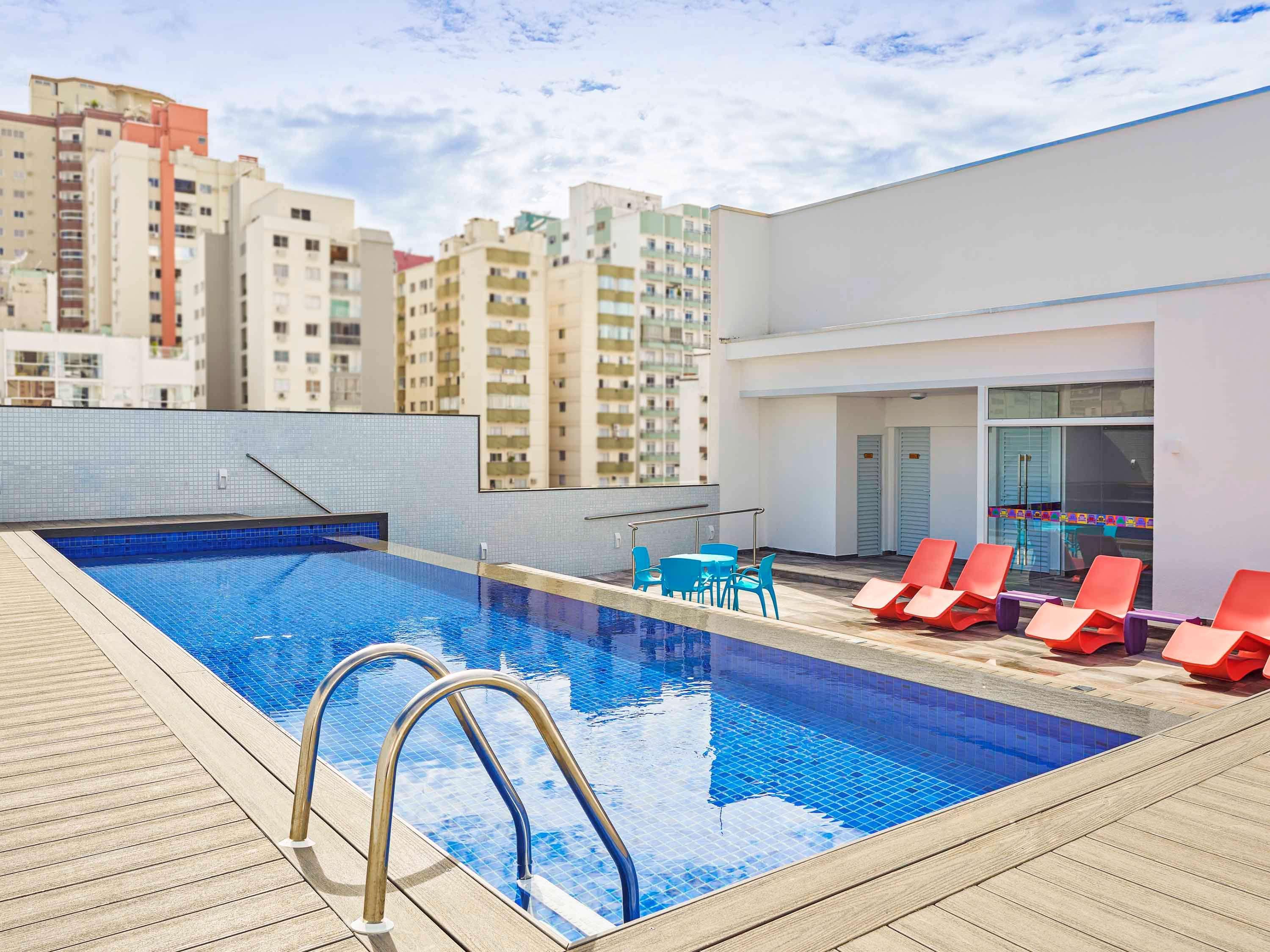 Ibis Styles Balneario Camboriu - 1 Quadra Do Mar Otel Dış mekan fotoğraf