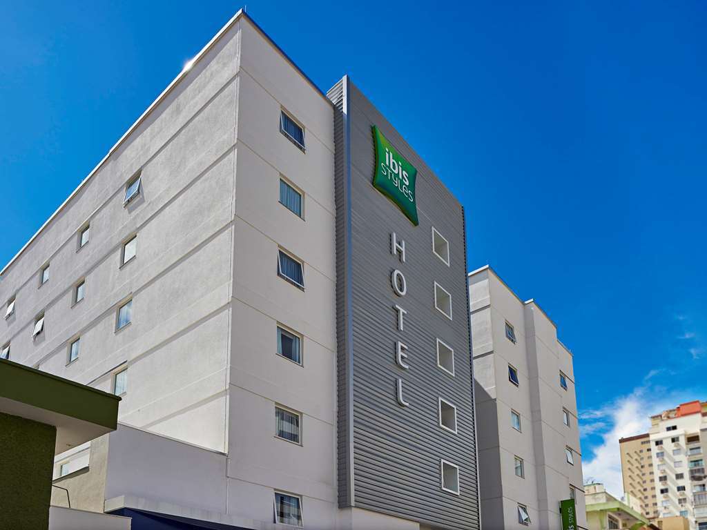 Ibis Styles Balneario Camboriu - 1 Quadra Do Mar Otel Dış mekan fotoğraf
